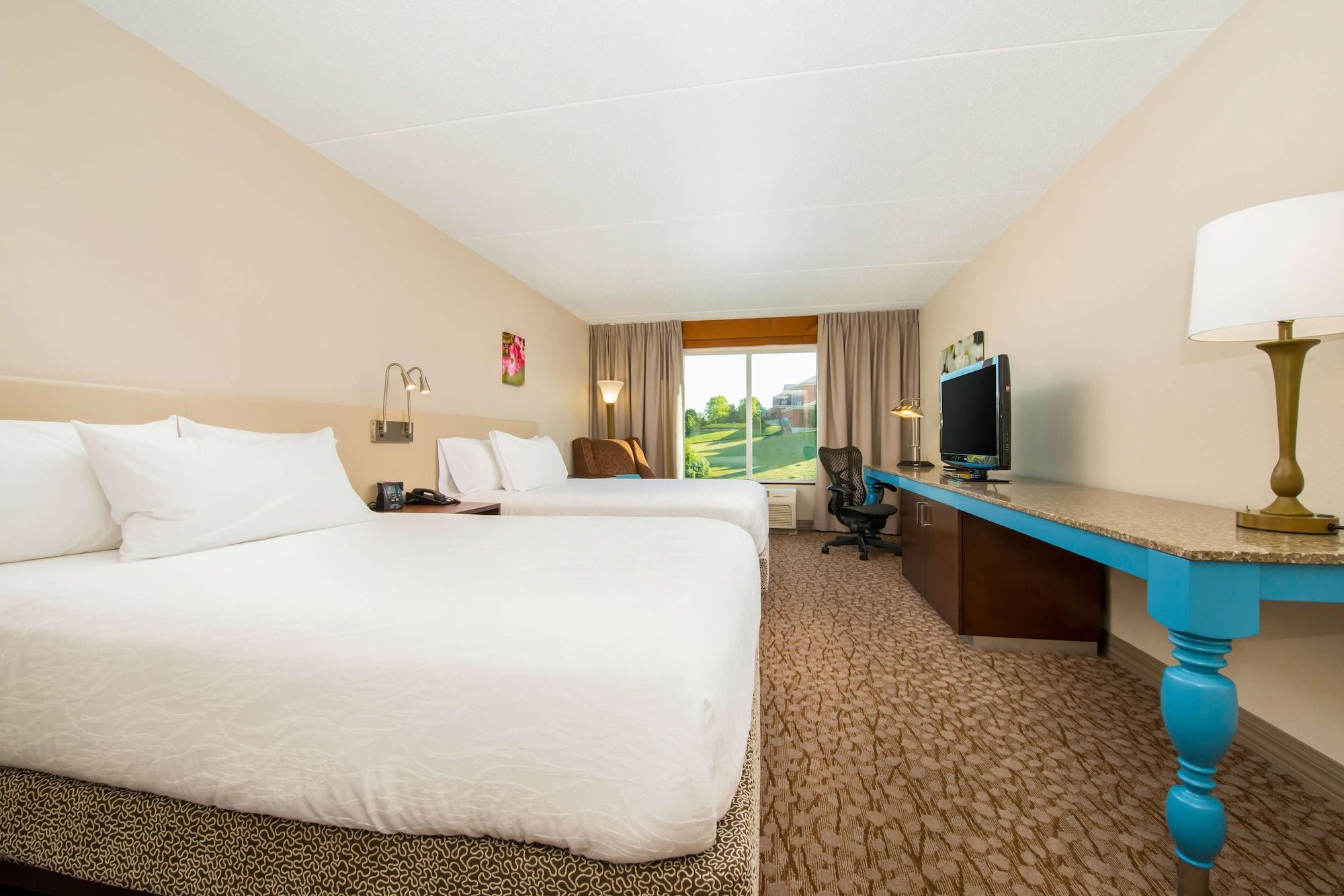 Hilton Garden Inn Charlottesville Exterior photo