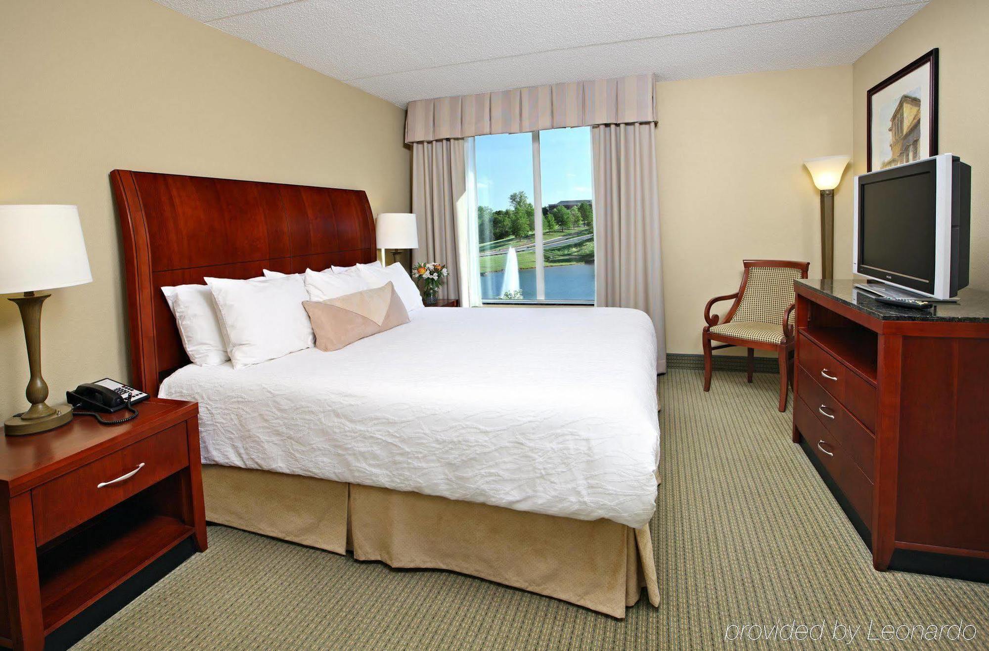 Hilton Garden Inn Charlottesville Room photo